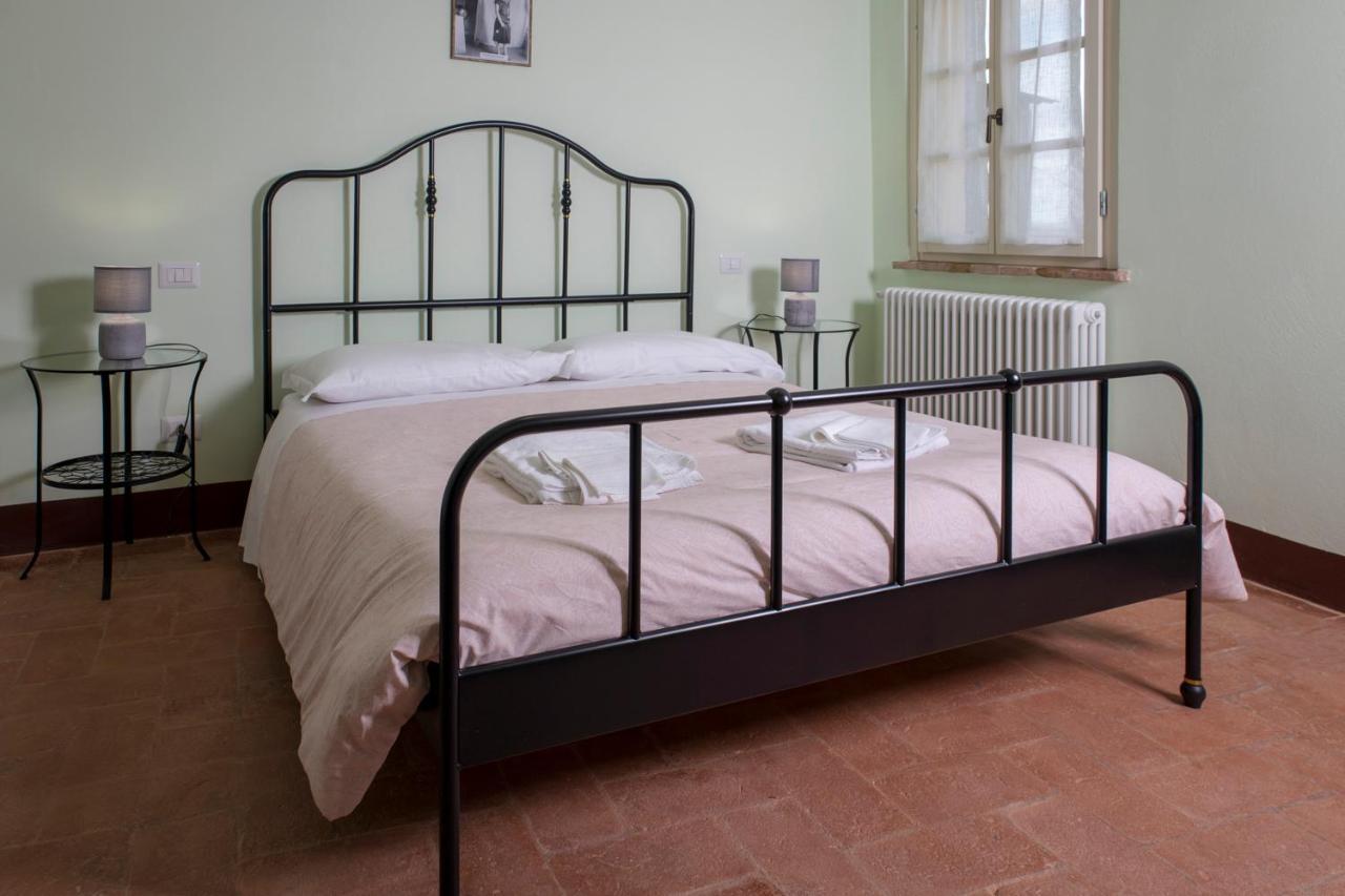 Bed and Breakfast In Collegiata Foiano Della Chiana Exterior foto